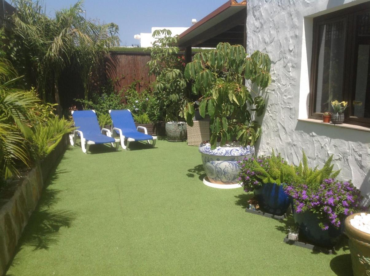 Bungalow Portos With Amazing Privet Garden بلايا ديل إنغلز المظهر الخارجي الصورة